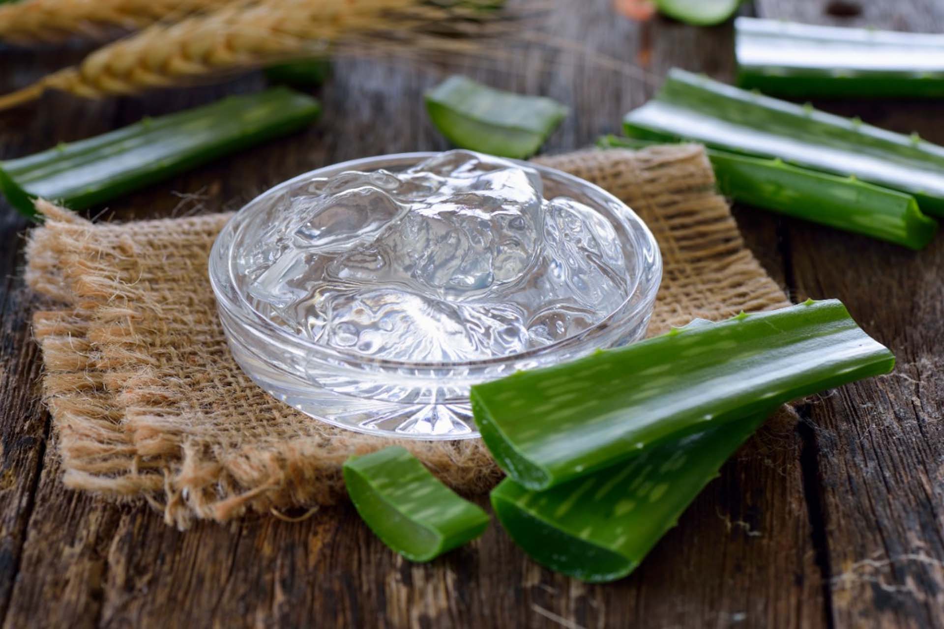 Massaggio con aloe vera